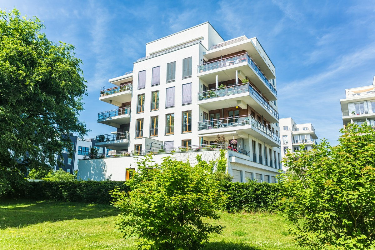 zewnętrznej firmie sprzątającej